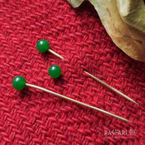 NEFRIT Ručně vyrobený zelený špendlík se skleněnou hlavičkou