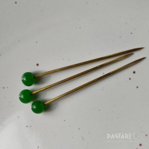 NEFRIT Ručně vyrobený zelený špendlík se skleněnou hlavičkou