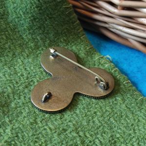 VIKING Trojlístková bronzová spona Birka, Švédsko 2