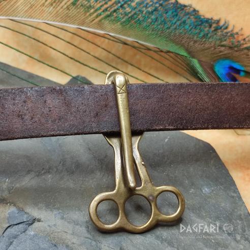 Diener der drei Herren - Gürtelhalter - Hochmittelalter, Messing