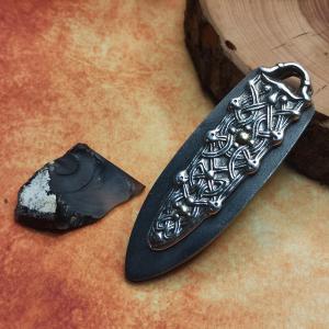 VIKING Flint - Doublesided, ceremonial Fire Striker - silver plated practical jewellery