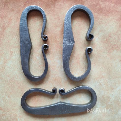 Flint - Feuerstahl Typ C mit Voluten - universelle Form für mehrere Jahreszeiten und Standorte