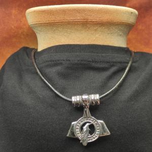 IVMAN - Thorovo kladivo s futharkem a krkavcem 2