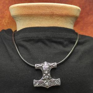 DIRK - Thorovo kladivo a vousatý válečník, nerezová ocel 2