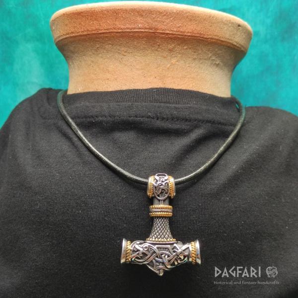 SINDRI - Beautifully decorated stainless steel Thor's hammer