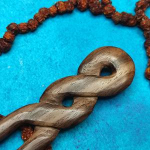 NAIRA  Dlouhá jehlice do vlasů - dřevo 2