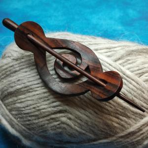 LUAG Dřevěná oblouková ,,D" spona do vlasů, s jehlicí skrz drdol 2