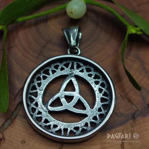 CELTIC Prořezávaný kelstký uzel, trikvetra