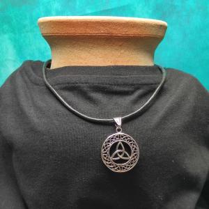 CELTIC Prořezávaný kelstký uzel, trikvetra 2