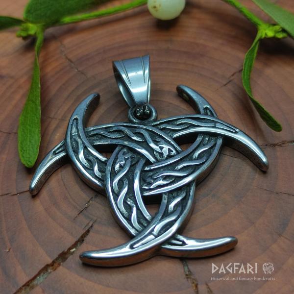 CELTIC TRIAS - triple knot, Celtic pagan symbol