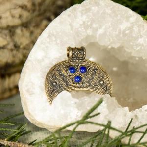 Šperk Velkomoravská Luneta, Lunice s Lapis lazuli - bronz