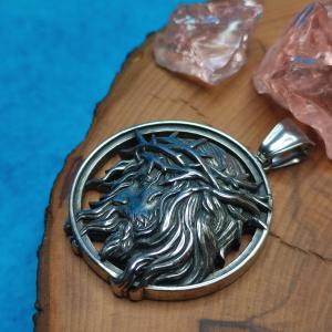 Přívěsek Kristus s trnovou korunou