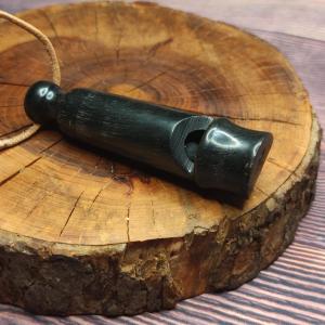 MAŘENKA Signální píšťalka z rohoviny, s kuličkou 2