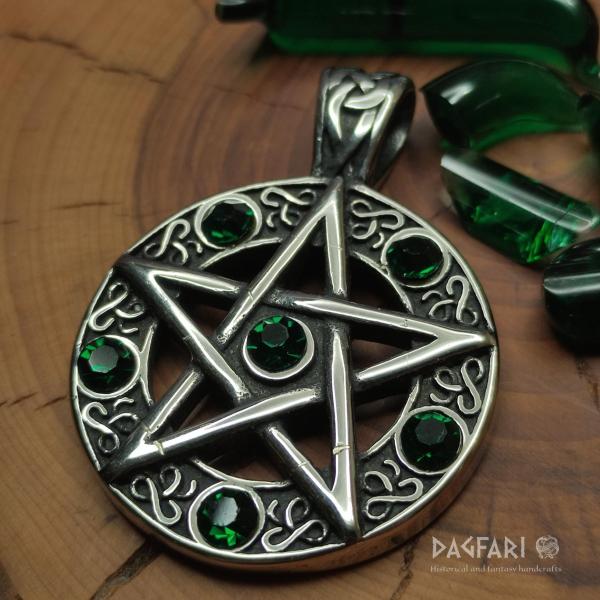 Magic protection PENTAGRAM, green zircons