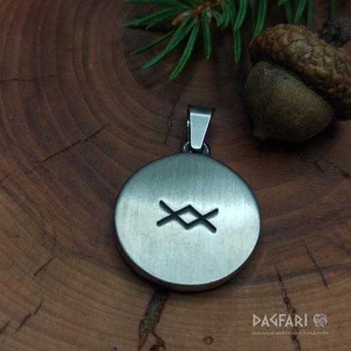 BEAR STEP - strength and care, with Inguz rune