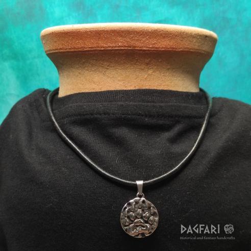 BEAR STEP - strength and care, with Inguz rune