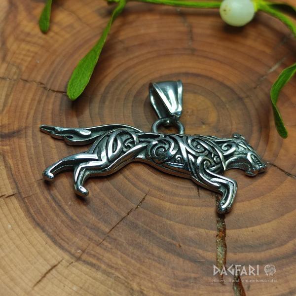 RUNNING WOLF - pendant the body of the beast from mythical braids