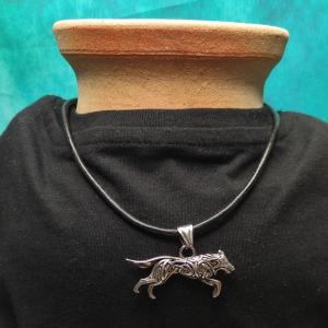 LAUFENDER WOLF - pendant der Körper der Bestie aus mythischen Zöpfen 2