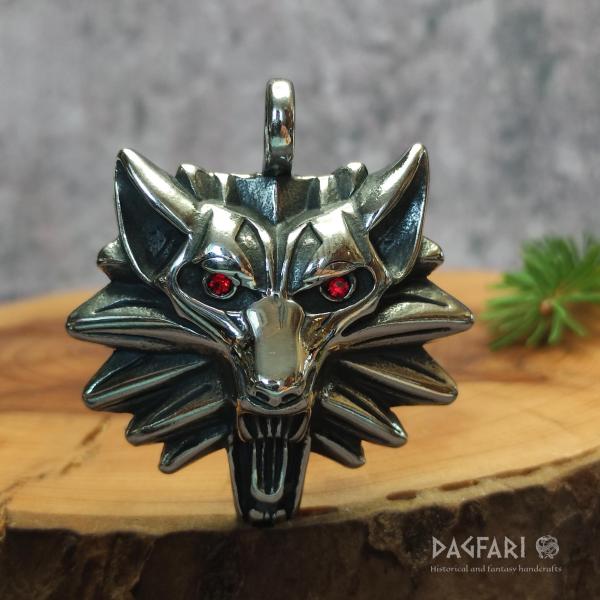 The WITCHER - Wolf Hunt - Geralt's Amulet