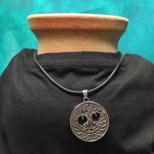 STROM ŽIVOTA - Yggdrasil, světový strom s pletenci 2