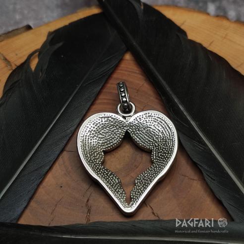 OCHRANNÁ KŘÍDLA ve tvaru srdce - černé zirkonky a dvě malá křídla