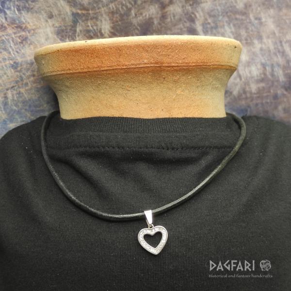 ❤ HEART, small pendant with rhinestones, elegant gift