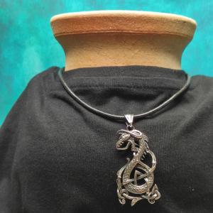 DRAGON POWER - magical braids in Nordic-celtic design 2