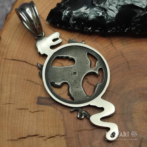 DLOUHÝ DRAK  -  potomek čísnkého ohnivého draka