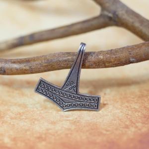 How to Make Miniature Hammers // Forging Thor's Hammer Pendant
