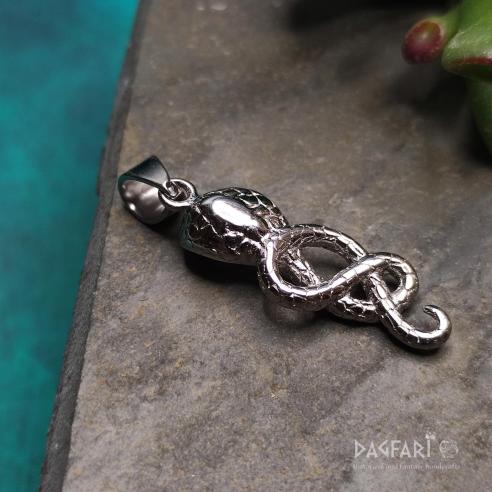 Malá KOBRA, had s průsvitnými kamínky, chirurgická ocel