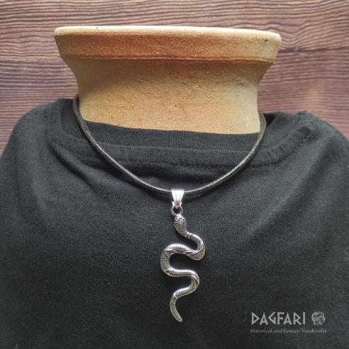 Pendant in the shape of a snake - VIPER with smooth scales