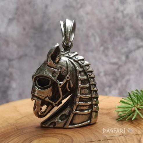 Pendant GOTHIC - Jorik, obscure skeletal horse