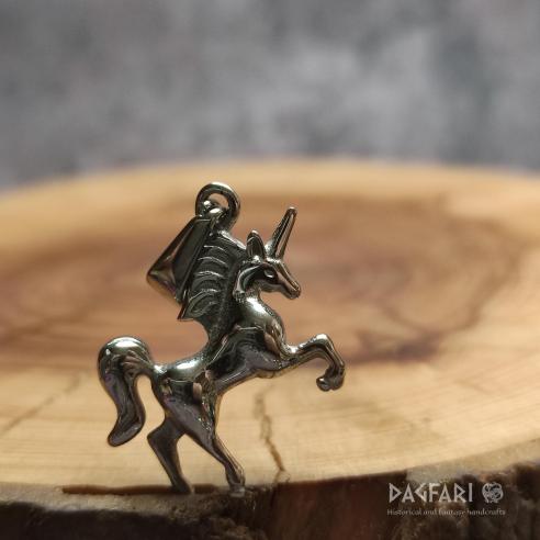 UNICORN YKSISARVINEN - horse pendant with one magic horn